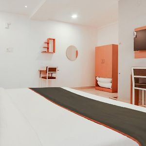 Super Collection O White Ridge Kamineni
